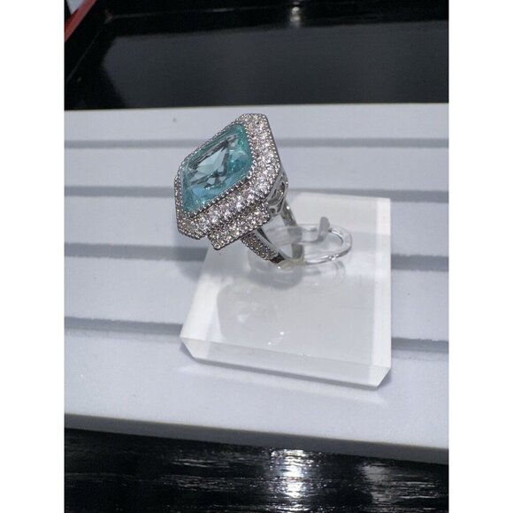 Aquamarine Cubic Zirconia & White Crystal Statement Ring - Picture 16 of 16